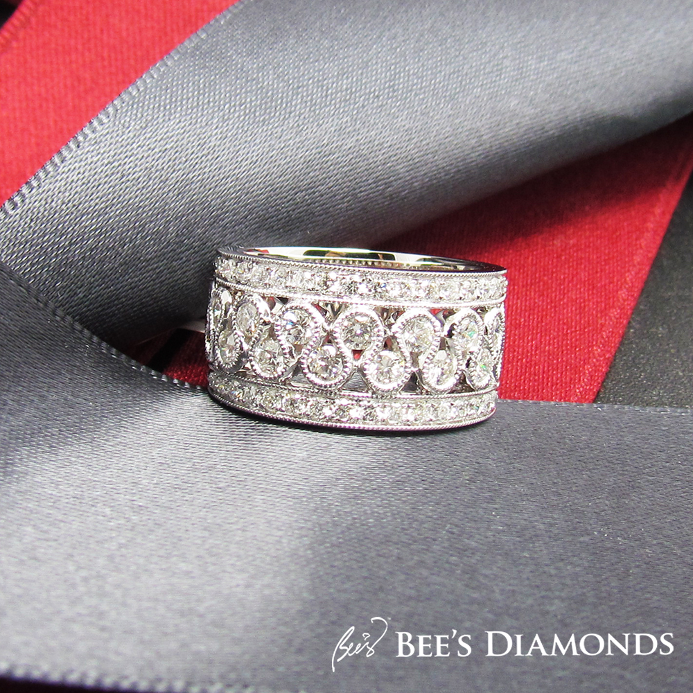 Bespoke wedding bands, round diamonds ring